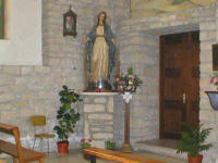 St Pauls church Nicosia interior virgin - Cyprus-wedding.com